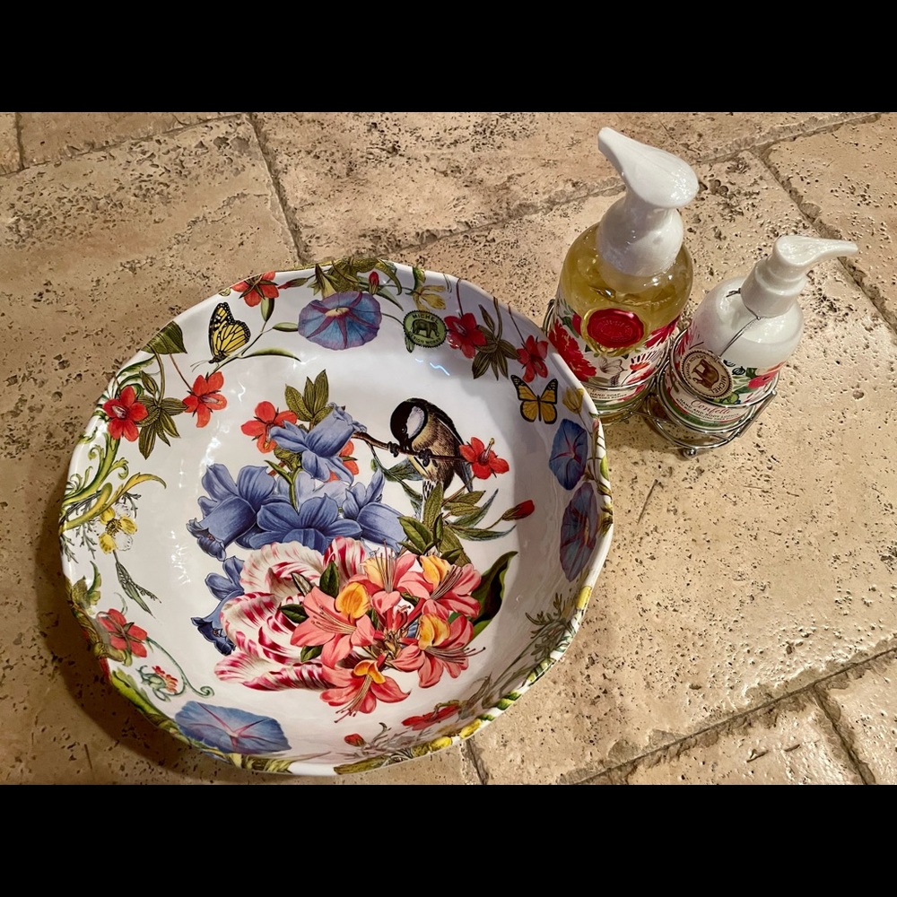 Michel Design Works 🐘 🌸 Summer Days 🌺 Melamine Serveware Bistro Bowl
